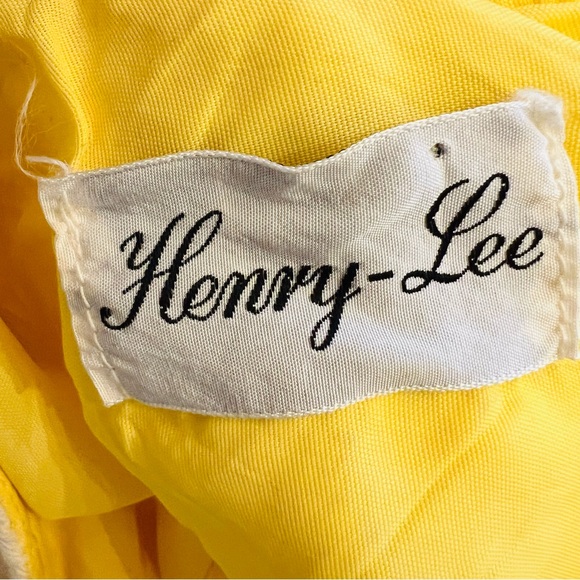 VINTAGE HENRY-LEE Crochet Lace Midi Dress in Ivory/Yellow - Picture 7 of 8